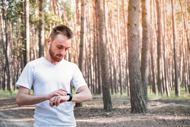 why-is-my-garmin-watch-flashing-red-how-to-fix-in-seconds-fitness