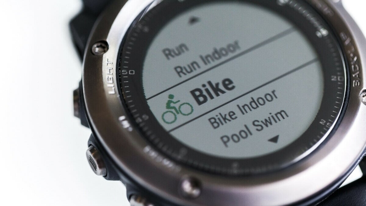 Do Garmin Watch Faces Drain Battery? (SOLVED!) Fitness Tracker Advice